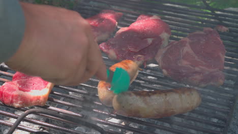 Argentinian-barbecue,-tradicional-asado,-bloody-meat.-Close-up