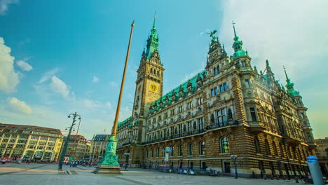 Time-lapse-shot-of-historic-city-hall-in-Hamburg-and-walking-people-on-square-during-sunlight,Germany