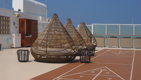 wooden-rest-chairs-on-cruise