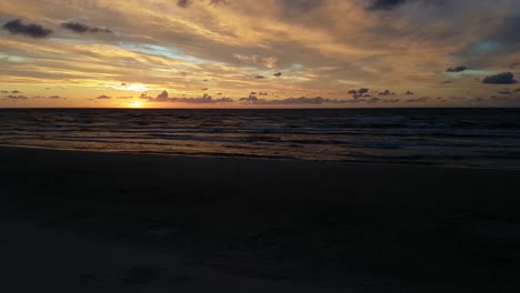 Sunset-at-the-Lubiatowo-Beach,-Baltic-Sea,-Poland