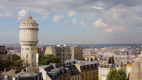 Blick-Auf-Paris-Und-Den-Wasserturm-Von-Montmartre-Von-Der-Kuppel-Der-Basilika-Des-Heiligen-Herzens-In-Montmartre,-Paris