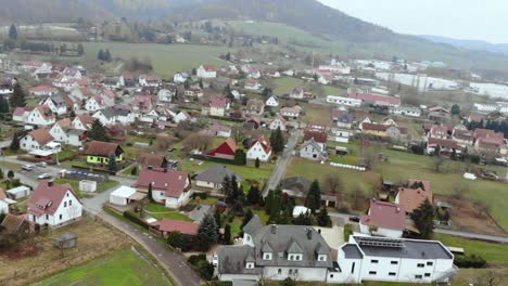 Drone-flight-Schmalkalden,-village-in-thuringian-forest,-germany