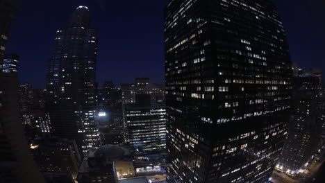 Time-lapse-De-Día-A-Noche-De-Algunos-Edificios-En-La-Ciudad-De-Nueva-York