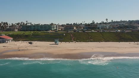 Afternoon-drone-view-with-totally-horizontal-movement-from-the-coast-of-Redondo-Beach,-California