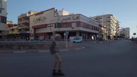 El-Cine-De-Cámara-En-Meknes-Amenazado-Con-Cierre-Permanente,-Un-Edificio-De-Estilo-Art-Deco