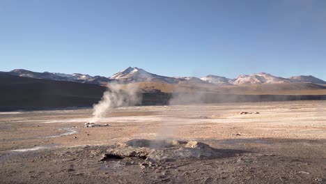 El-Tatio-geysers-in-the-Atacama-desert-in-Chile,-South-America