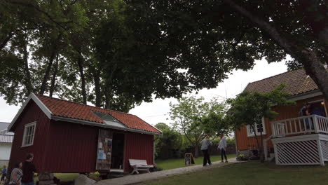 Dieses-Haus-In-Åsgårdstrand,-Norwegen,-War-Das-Erste-Haus,-Das-Der-Berühmte-Maler-Edvard-Munch-Kaufte