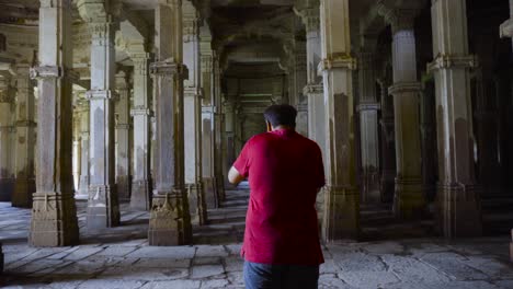 Herencia-Jami-Masjid-También-Conocida-Como-Mezquita-Jama-En-Champaner,-Estado-De-Gujarat,-India-Occidental,-Es-Parte-Del-Parque-Arqueológico-De-Champaner-pavagadh