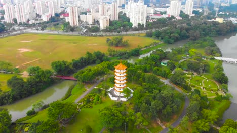 Hermosa-Pagoda-De-Jardín-Chino-En-Singapur