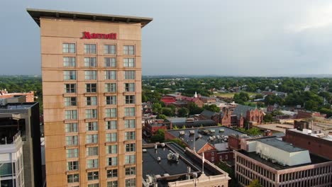 Slowly-rising-aerial-drone-shot-of-Marriott-Hotel-and-Convention-Center