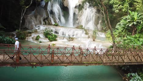 Laos,-Kuang-Si-Wasserfälle