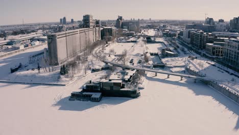 4K-winter-City-Montreal-Old-Port-Drone-003