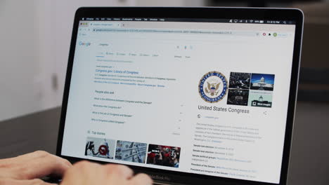 Typing-"Congress"-in-a-Google-search