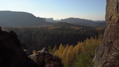 Panorama-view-of-landscape-of-Saxon-Switzerland-National-Park-in-autumn,-Germany