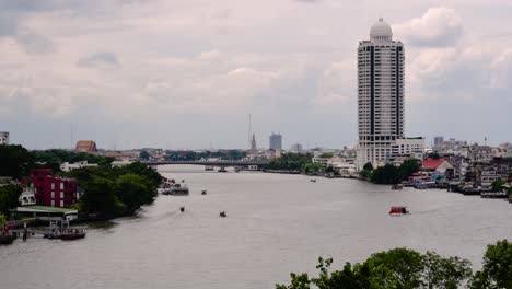 Chaophraya-River-is-filled-with-history-and-culture