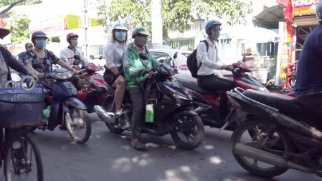 Motoneta-Tráfico-Ciudad-Ho-Chi-Minh