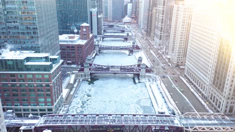 Aerial-footage-of-Frozen-Chicago-River-during-2019-Polar-Vortex