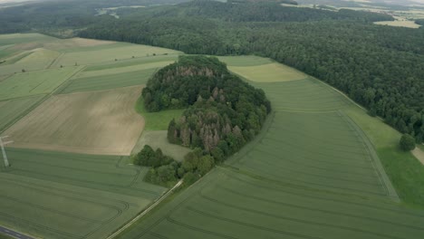 Drone-Shot-of-natural-Landscape-in-Germany,-Lower-Saxony