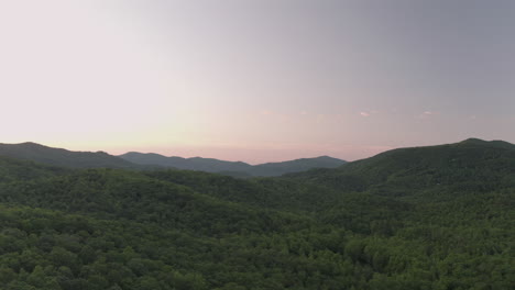 Soft,-pastel-sunrise-illuminates-Appalachian-Mountains