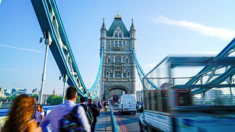 Londres,-Inglaterra,-Circa:-Timelapse-Tower-Bridge-En-La-Ciudad-De-Londres,-Reino-Unido
