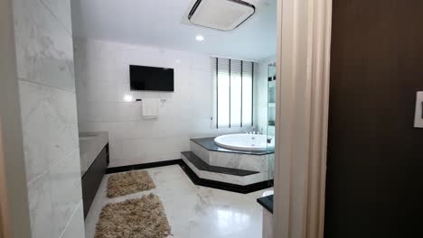 Close-Up-Footage-of-Luxury-Bathroom-With-Big-Jacuzzi