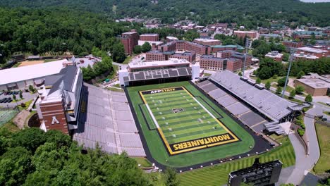 Aerial-Reveal-Kidd-Brewer-Stadium-Appalachian-State-University-Boone-NC,-Boone-North-Carolina