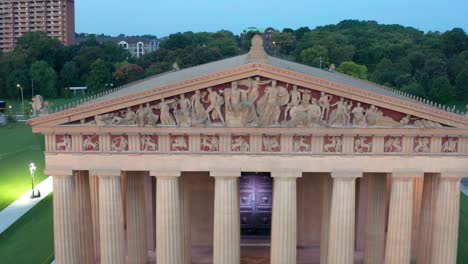 Parthenon-replica-at-Vanderbilt-University,-Nashville-TN