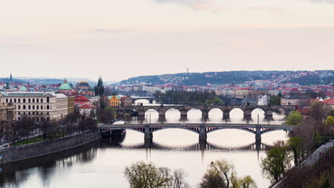 Timelapse-of-bridges-in-Prague,-Czech-Republic,-zoom-out-view