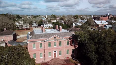 tryon-palace-slow-pullout-aerial-in-new-bern-nc,-north-carolina