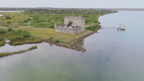Nahaufnahme-Der-Fassade-Des-Fort-Matanzas-National-Monument-In-Florida