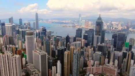 Hong-Kong-skyline-and-skyscrapers-overlooking-Victoria-bay-on-a-beautiful-day