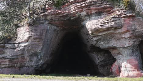 Prähistorische-Siedlungshöhlen-In-Der-Nähe-Von-Buckhynd-Und-Wemyss-Fife-Schottland