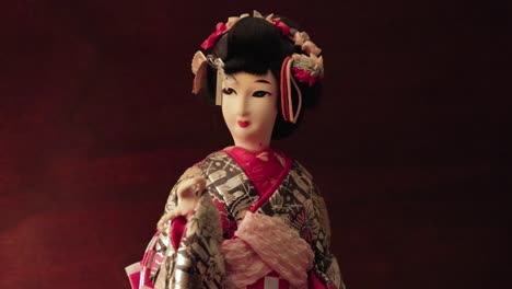 Muñeca-De-Kimono-Japonés-Vintage-Con-Un-Hermoso-Vestido