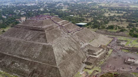 AERIAL:-Teotihuacan,-Mexico,-Pyramids