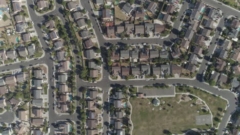 AERIAL---High-Drone-Shot-of-Suburban-Neighborhood