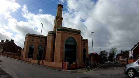 Timelapse,-time-lapse-view-of-Gilani-Noor-Mosque-in-Longton,-Stoke-on-Trent,-Staffordshire,-the-new-Mosque-being-built-for-the-growing-muslim-community-to-worship-and-congregate