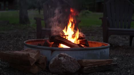 Beautiful-4k-footage-of-a-campfire-outside-in-the-woods