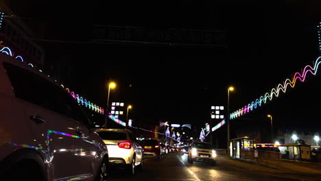 NHS-Leuchtreklame-In-Blackpool,-Aufgenommen-Am-Abend-Des-Einschaltens-Der-Beleuchtung-Im-Jahr-2020