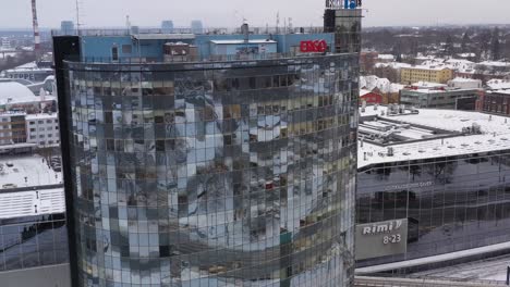 Drone-shot-of-Tasku-shopping-center-with-glass-facade-in-Tartu-city-center
