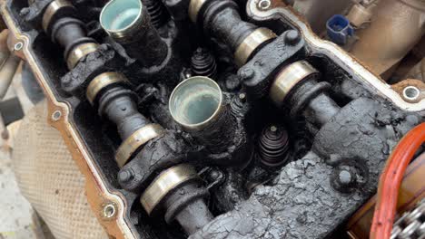 Engine-valve-gear-damaged-through-lack-on-maintenance