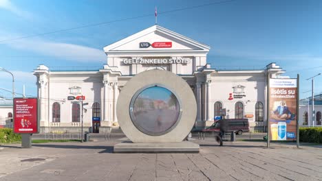 Vilnius–Lublin-Portal-–-Dieses-High-Tech-Videoportal-Zwischen-Polen-Und-Litauen