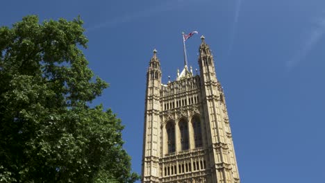 Victoria-Tower---La-Torre-Más-Alta-Del-Palacio-De-Westminster,-Londres