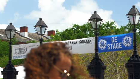 Banner-De-Entrada-De-Jackson-Square-Festival-Del-Barrio-Francés-Nueva-Orleans