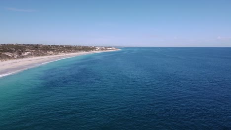 Aerial-Flyover-Mindarie-Beach,-Perth---Beautiful-Calm-Indian-Ocean