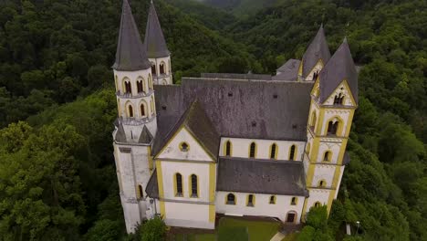 Drohnenflug-über-Einem-Deutschen-Kloster
