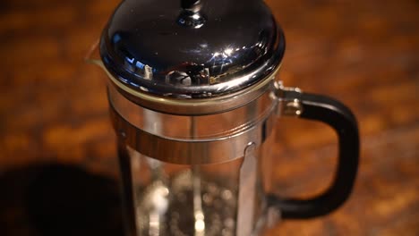 Pan-down-of-french-press