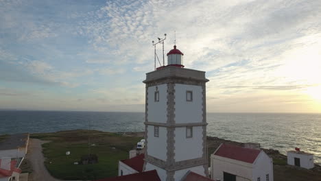 Parallax-shot-at-Peniche's-lighthouse