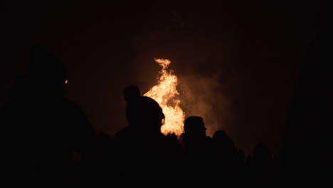 Raging-bonfire-revealed-as-person-walks-away