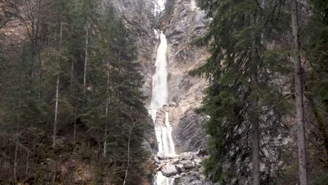Martuljek-waterfall-in-Slovenia-and-the-beautiful-nature