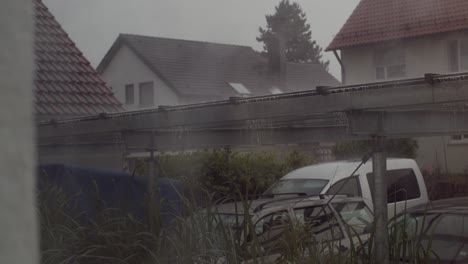 Heavy-rain-and-thunderstorm-in-an-German-neighborhood